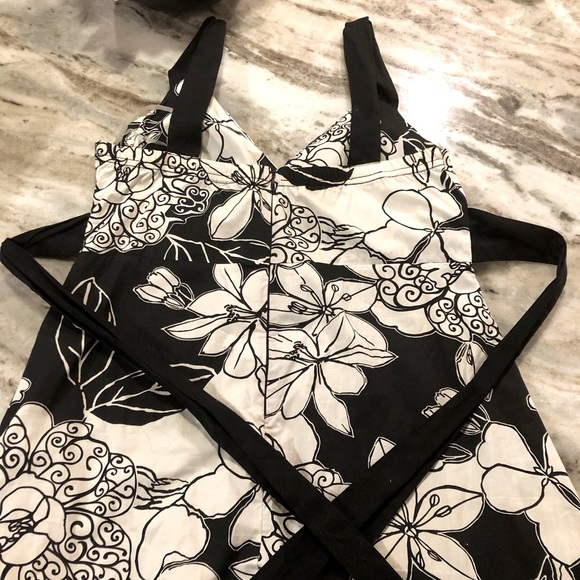 ☀️ Poet Black & White Floral Dress Size 11 - Picture 5 of 11
